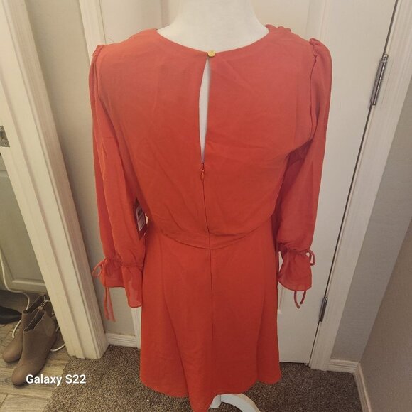 Vince Camuto Red/Pink Dress. NWT. Size: Various - Picture 7 of 13